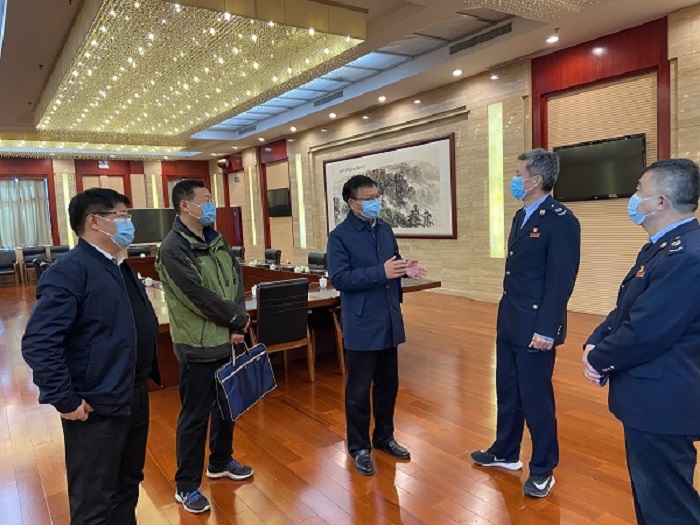 副院长王承哲带队参观学习郑州市税务局全国文明单位创建情况