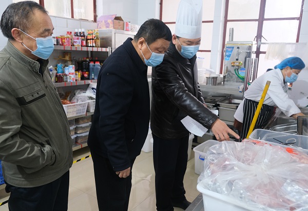 我院开展职工餐厅安全卫生检查活动