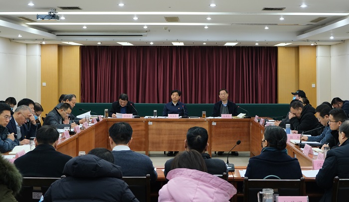 我院召开党委理论学习中心组集体学习（扩大）会议  深入学习贯彻省委十届十二次全会精神暨省委经济工作会议精神