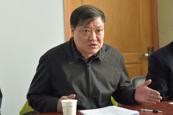 副院长袁凯声在座谈会上讲话
