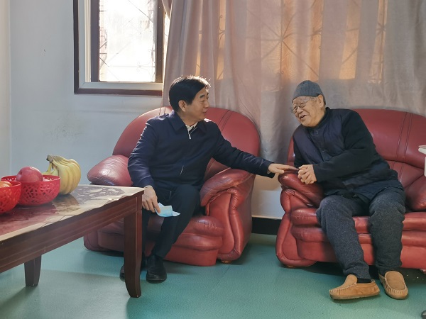 阮书记123.jpg