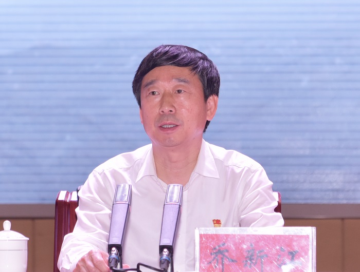 乔新江2-网站.jpg