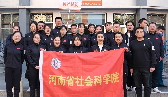 2.比赛后合影-网站.jpg