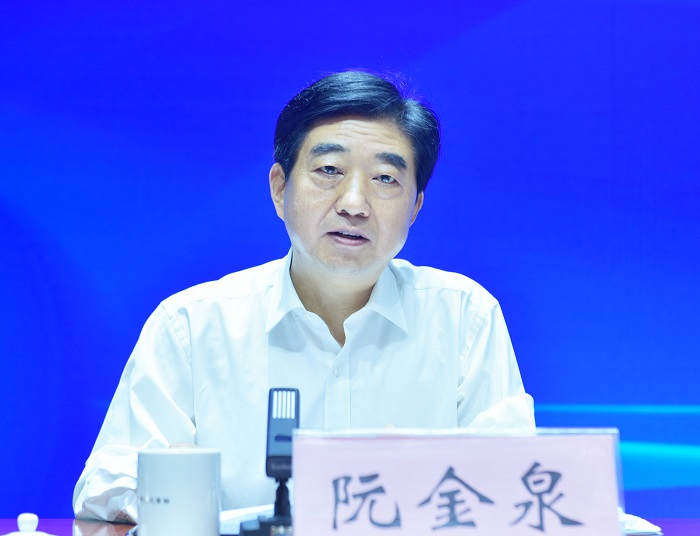 阮金泉-修图-网站.jpg